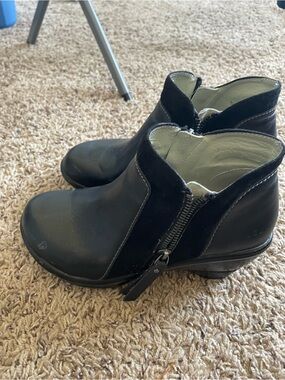 Jambu Black Women's Side-Zip Ankle Booties